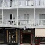 Moschos Hotel
