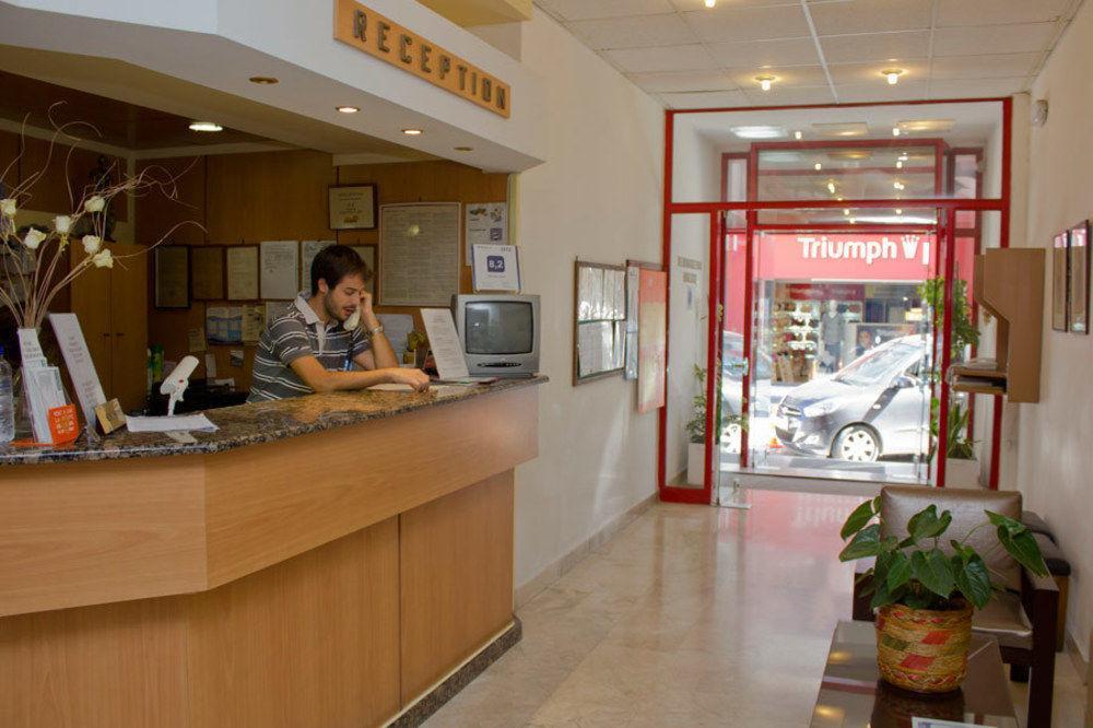 Hotel Moschos 2*