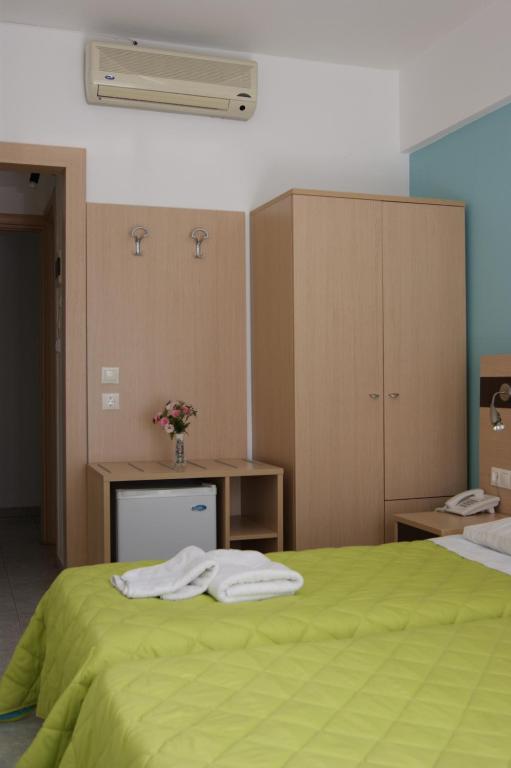 Hotel Moschos 2*