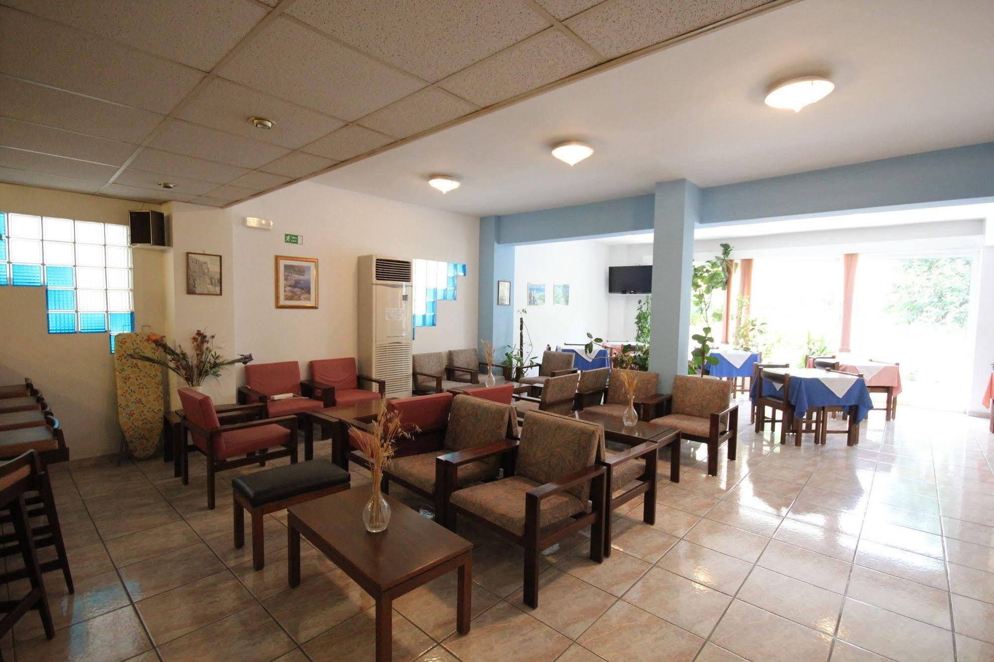 Moschos 2* Rhodes City